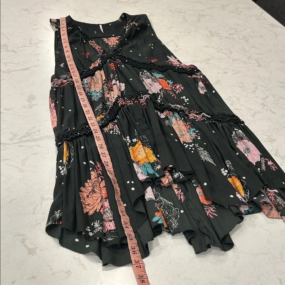 Free People Dark Green Haze Floral Tunic Top Size Large